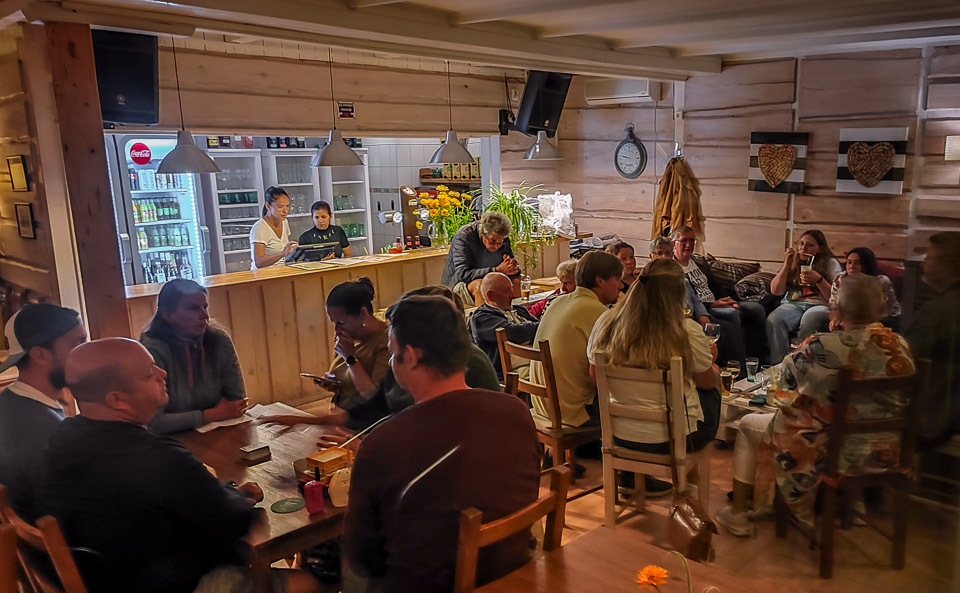garden bistro